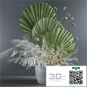 Bouquet with fern and lagurus