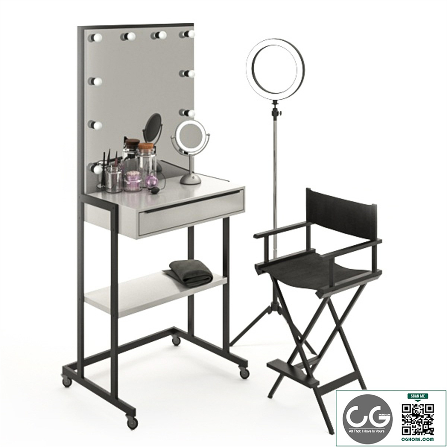 Makeup artist table