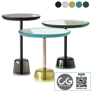 Pina by Pulpo complete collection. Coffee table made of colored glass